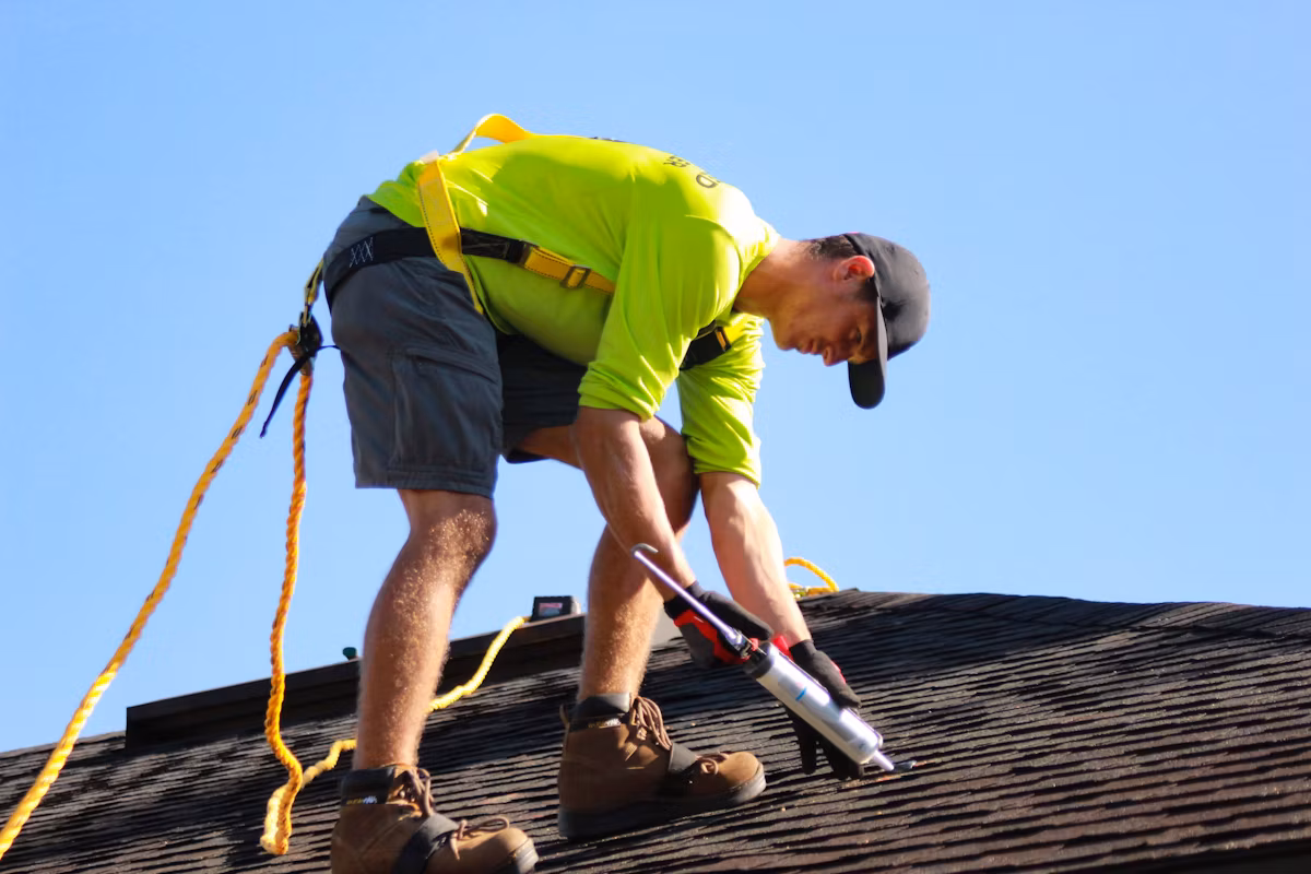 Roofers working